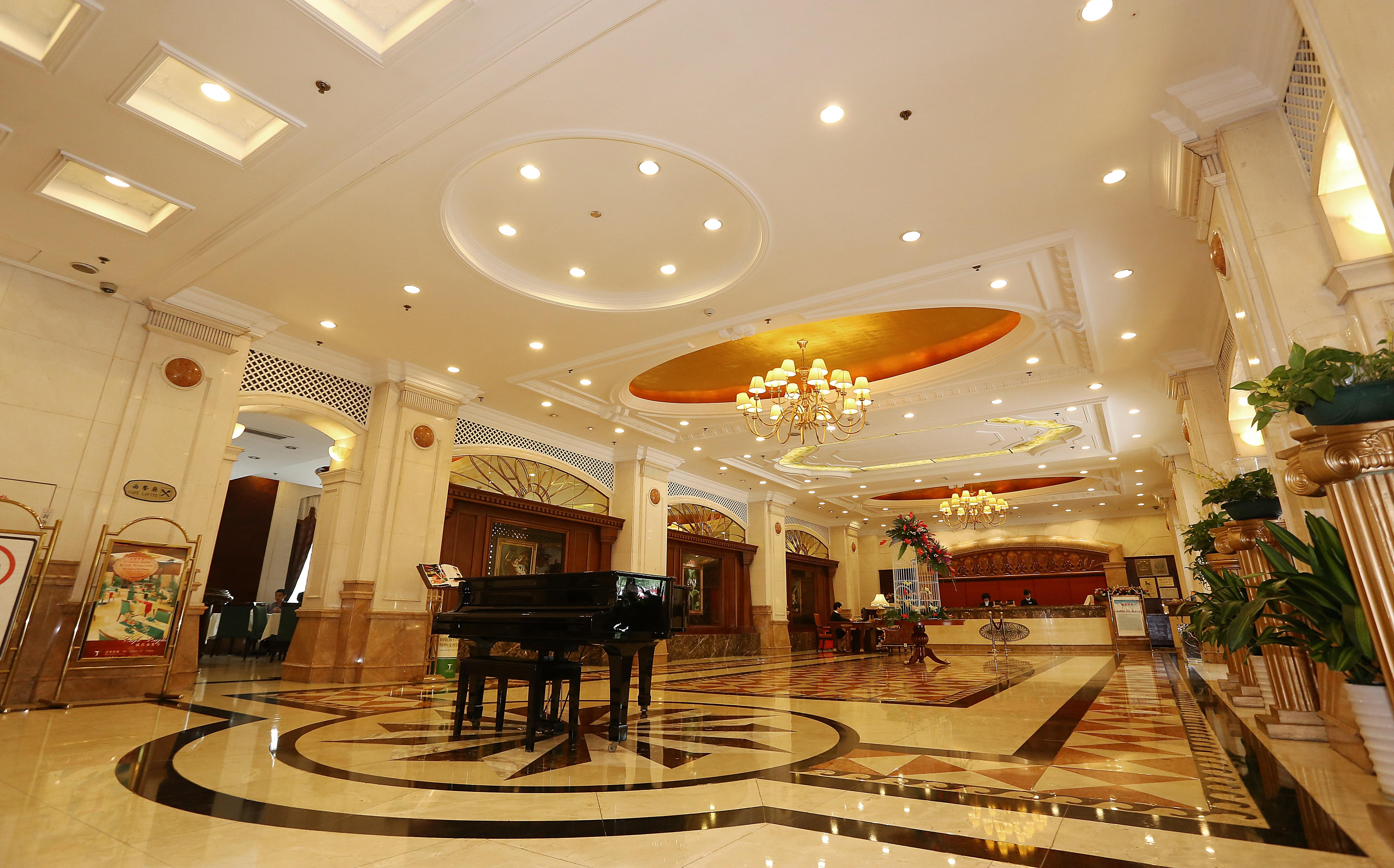 Grand Palace Hotel - Grand Hotel Management Group Guangzhou Bagian luar foto