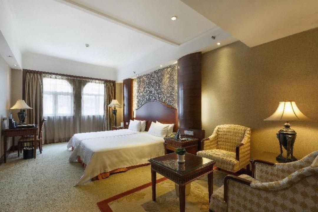 Grand Palace Hotel - Grand Hotel Management Group Guangzhou Bagian luar foto