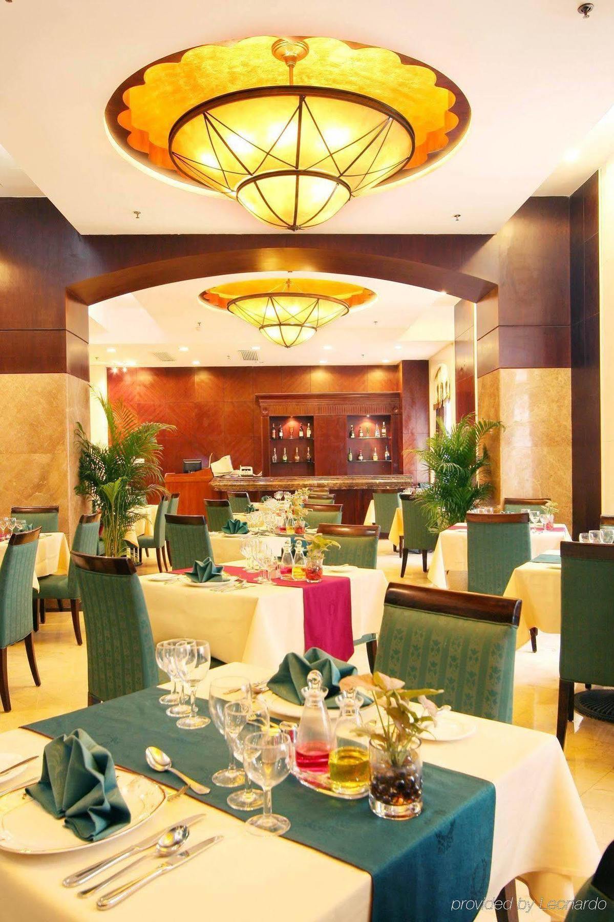 Grand Palace Hotel - Grand Hotel Management Group Guangzhou Restoran foto